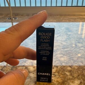 CHANEL Rouge Coco Flash Lipstick - Rosa